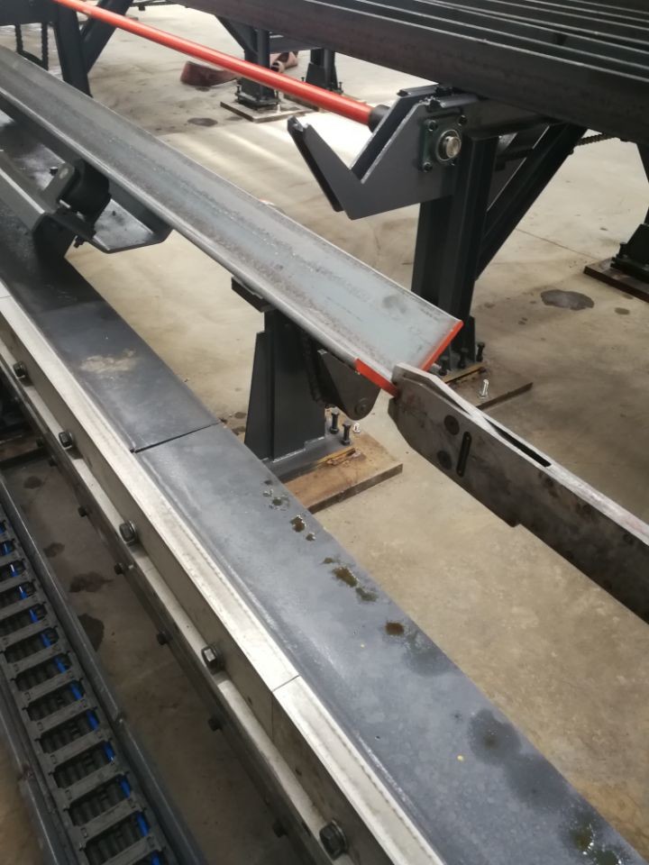 High Speed Cnc Angle Punching Machine, Angle Cutting Machine, CNC Angle Punching Line Model JNC2020G