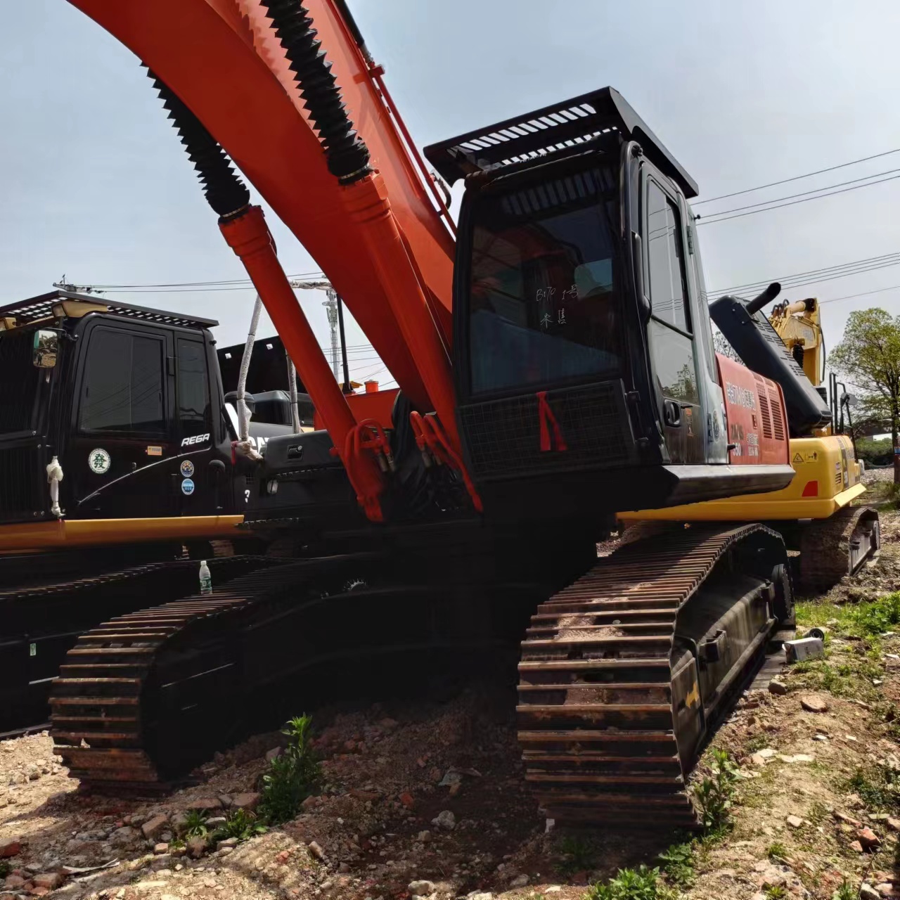 Used Hitachi ZX350 Crawler Excavator with Original Hydraulic Pump in 2016 at Affordable