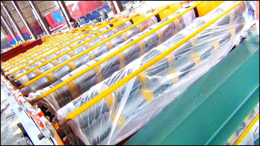 840/900 coloured metal roofing sheets double layer roll forming machine