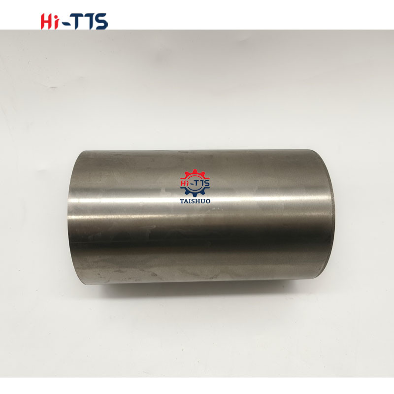 V2203 V1702 V1902 V2003 V2403 Cylinder Liner 15221-02314 15201-02310 Engine Parts
