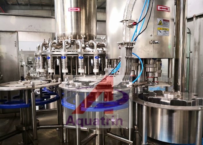 CIP Cleaning 1500B/H Fruit Juice Processing Machine Mitshbishi PLC Juice Packing Machine
