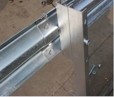Galvanized Powder Coated Straight Barrier SKT Terminal End Wings Straight Barrier