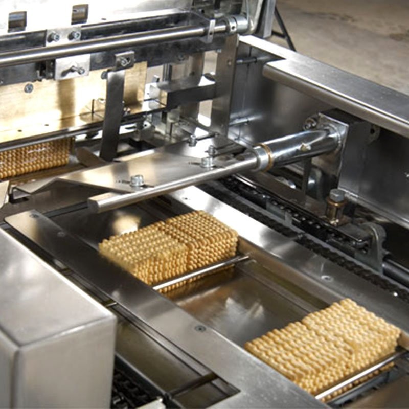 600W Automatic Biscuit Packing Machine SWH 7017 Wrapping Packing Machine