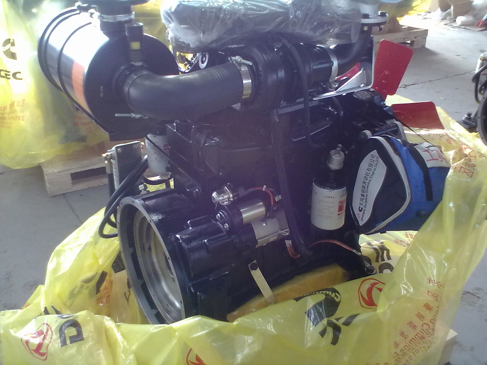 Dcec Cummins Diesel Engine 4BTA3.9-C130 for Construction Industry Engneering Project