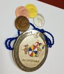 Factory direct sale custom metal diamond shaped gold plated carnival medals with