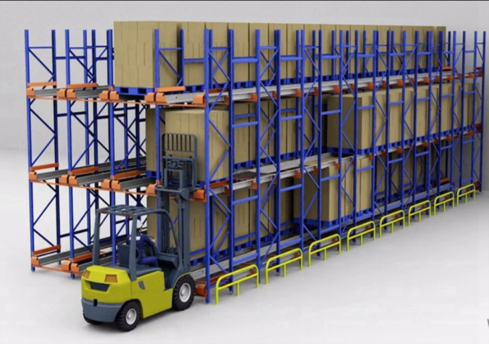 Warehouse Mobile Radio Shuttle Racking System Automation Material Handling