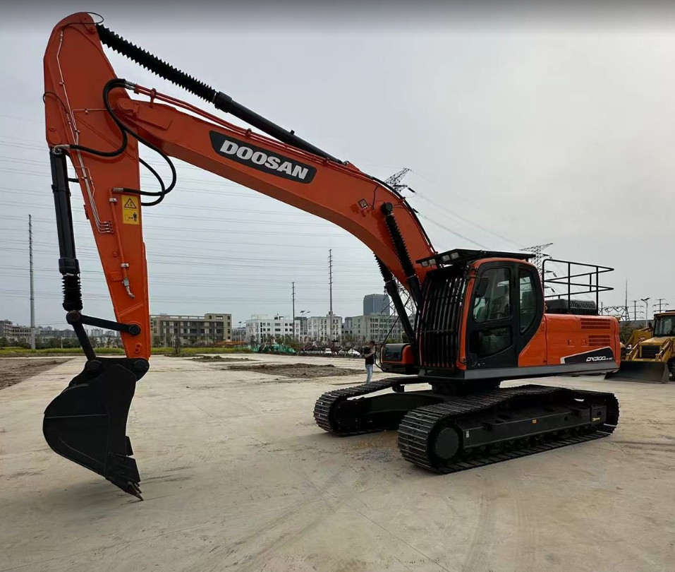 39kw 30ton Used Doosan Excavators Doosan Dx300 Excavator 1.75M3 Bucket Capacity