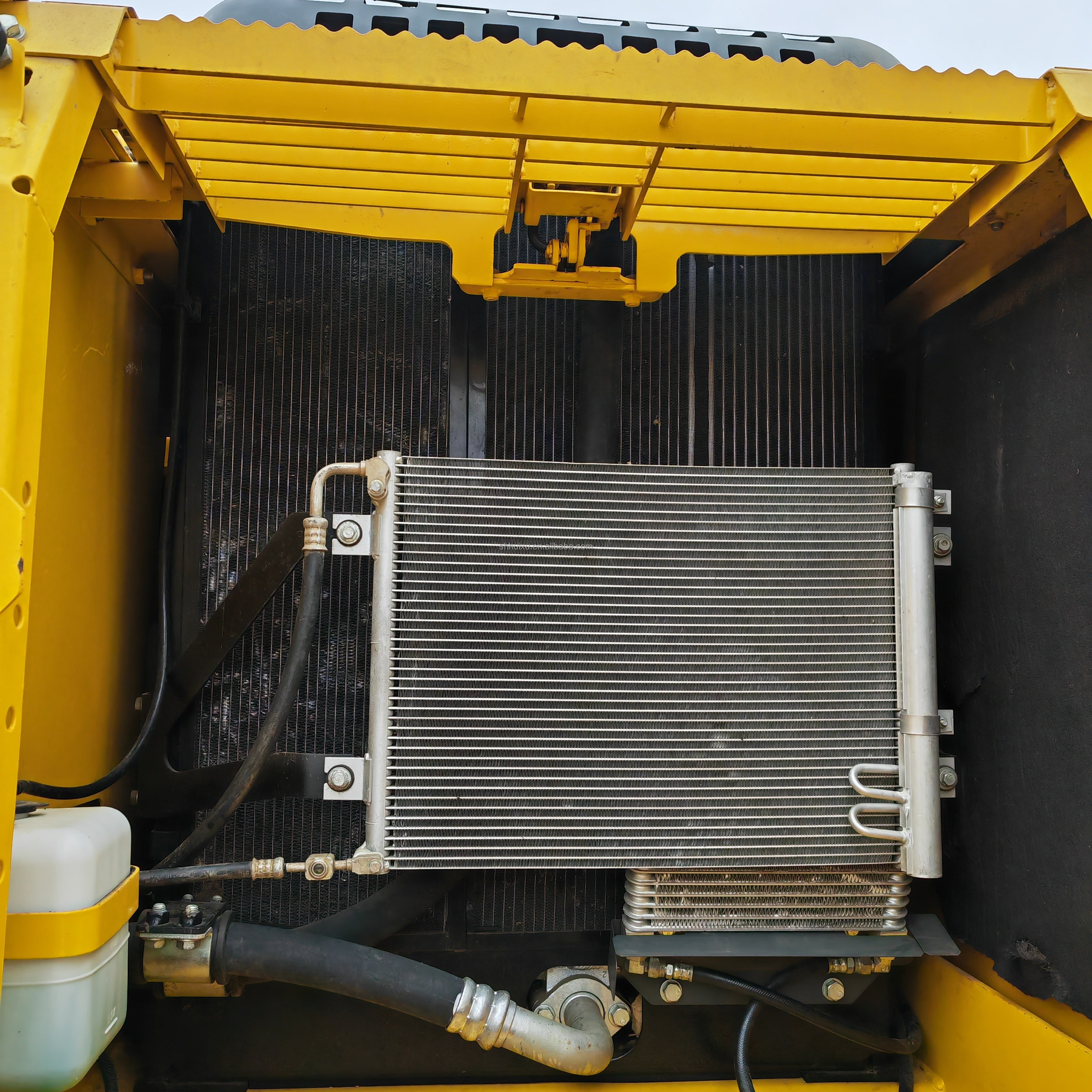 original paint used excavator komatsu pc240-8/high power engine used komatsu pc240-8