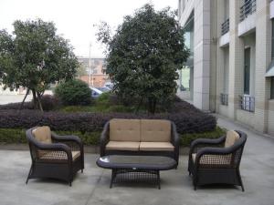 Quality 3pcs poly cane pool furntiure wholesale