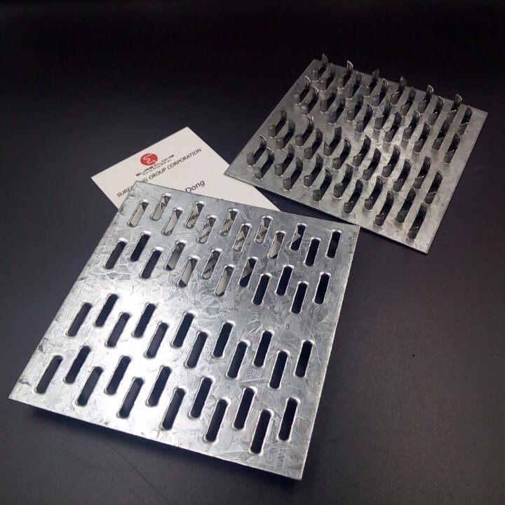 4" x 2" Flat Mending Plates Pronged Truss Plate Repair Tie for Roofing Trusses