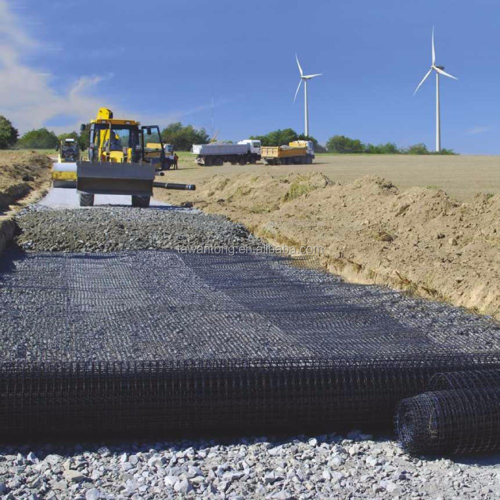 100m/roll PET Warp Knitted Geogrid for Retaining Walls Construction