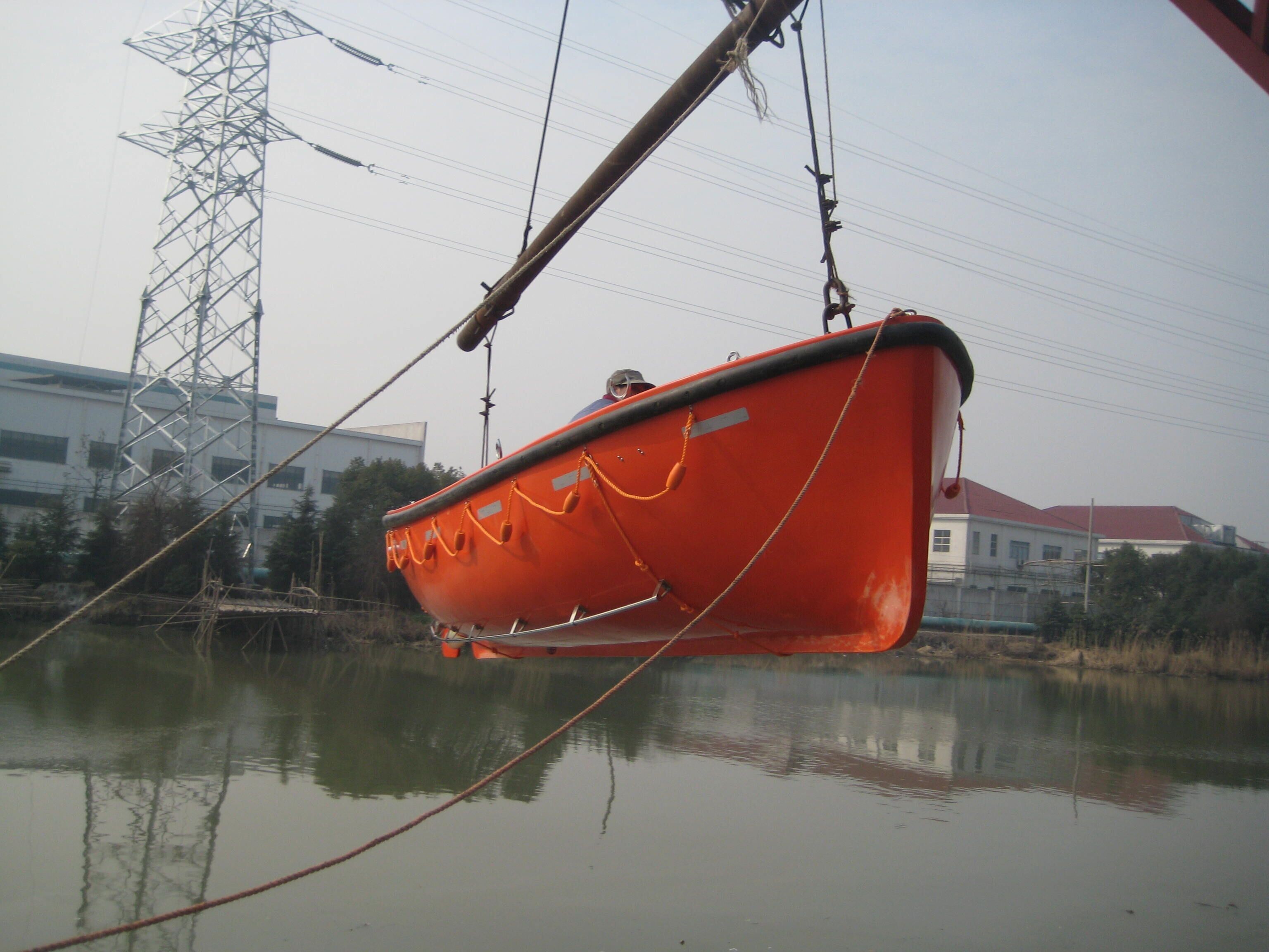 6 - 8 Meters Rescue Boats SOLAS Fiberglass Reinforced Open Type Lifeboats With CCS