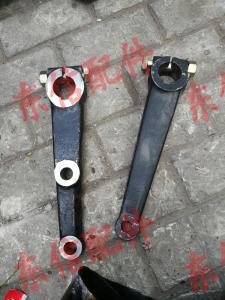 Quality YTO tractor parts steering arm is 700/850/950 wholesale