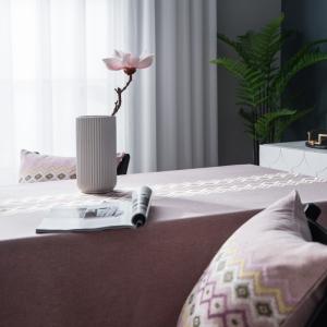 Quality Waterproof Luxury Table Linens Cotton Tablecloth Heavy Duty Linen wholesale