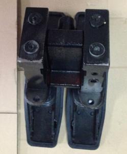 Quality excavator Caterpillar foot pedal valve wholesale