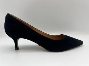 Quality Black Comfortable Women'S Closed Toe Low Heel Dress Shoes Black Soft Suede Leather wholesale