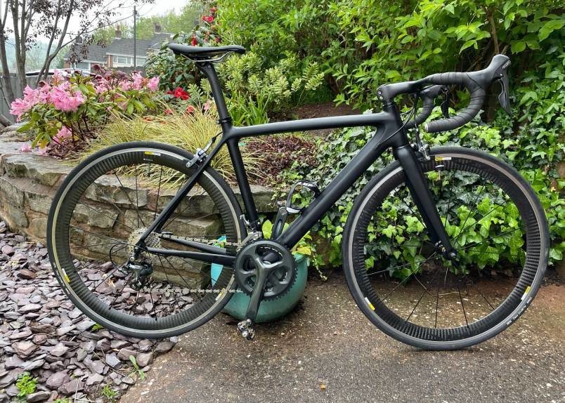 Rim Brake Carbon Road Bike 700C 23C Tires 22 Speed Shimano Groupset