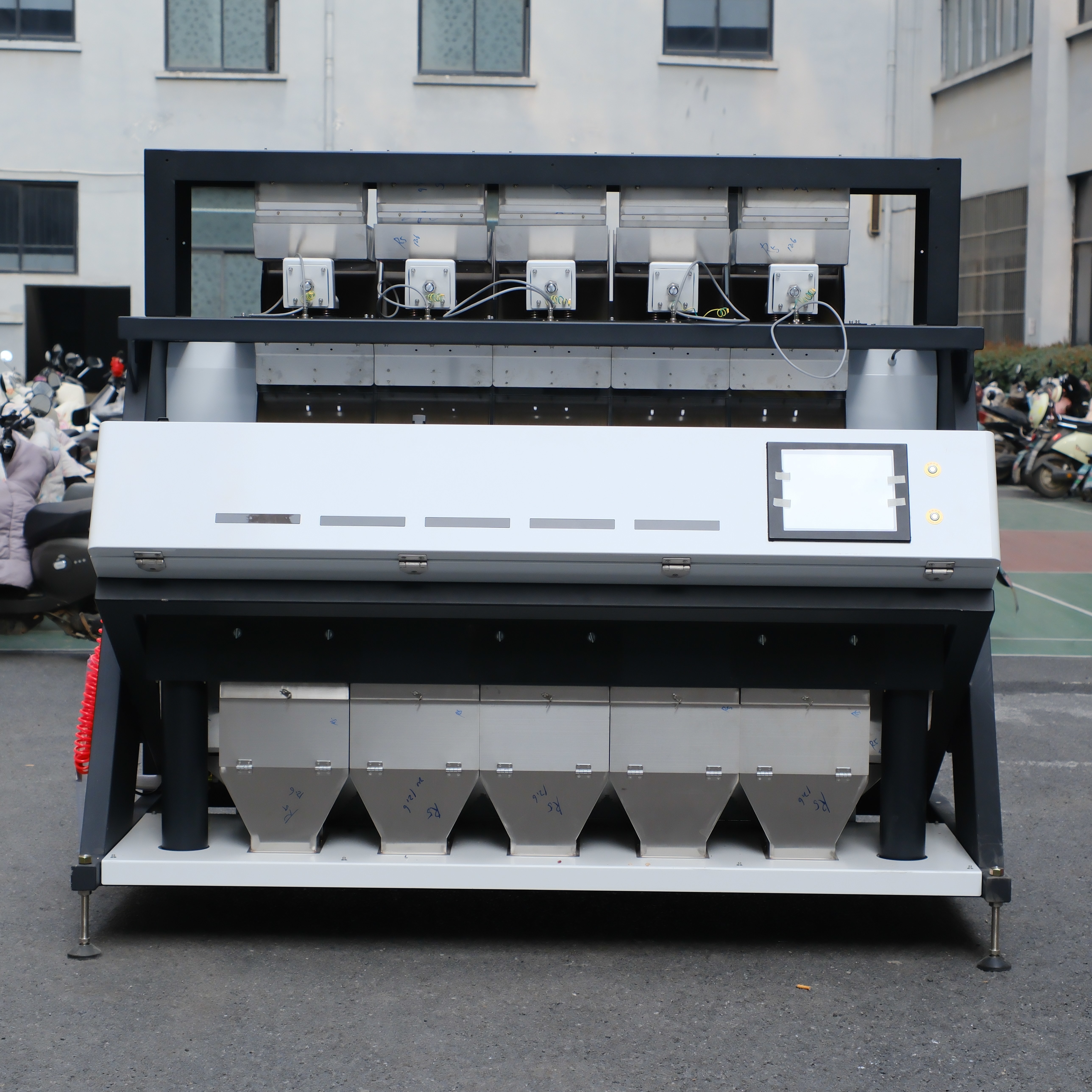 Latest Technology Watermelon Seed Color Sorter Sunflower Seed Sorting Machine