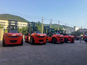 Quality 30 Ton 32 Tons Container Forklift With Cummins Engine Kessler Drive Axle for Shipping Company wholesale