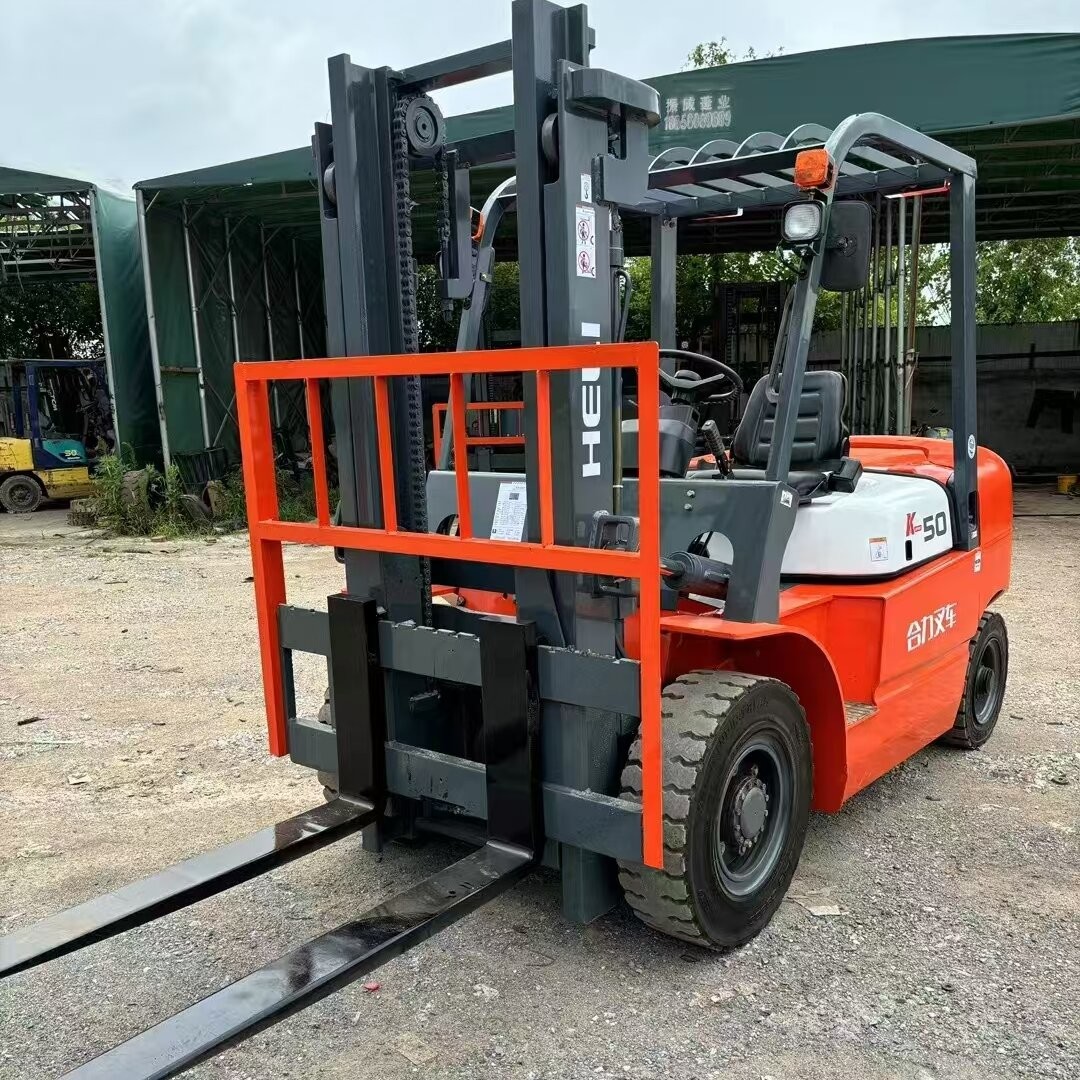 Secondhand Heli 50 Diesel Forklift 5 Ton Weight 5 Meter Lifting Height