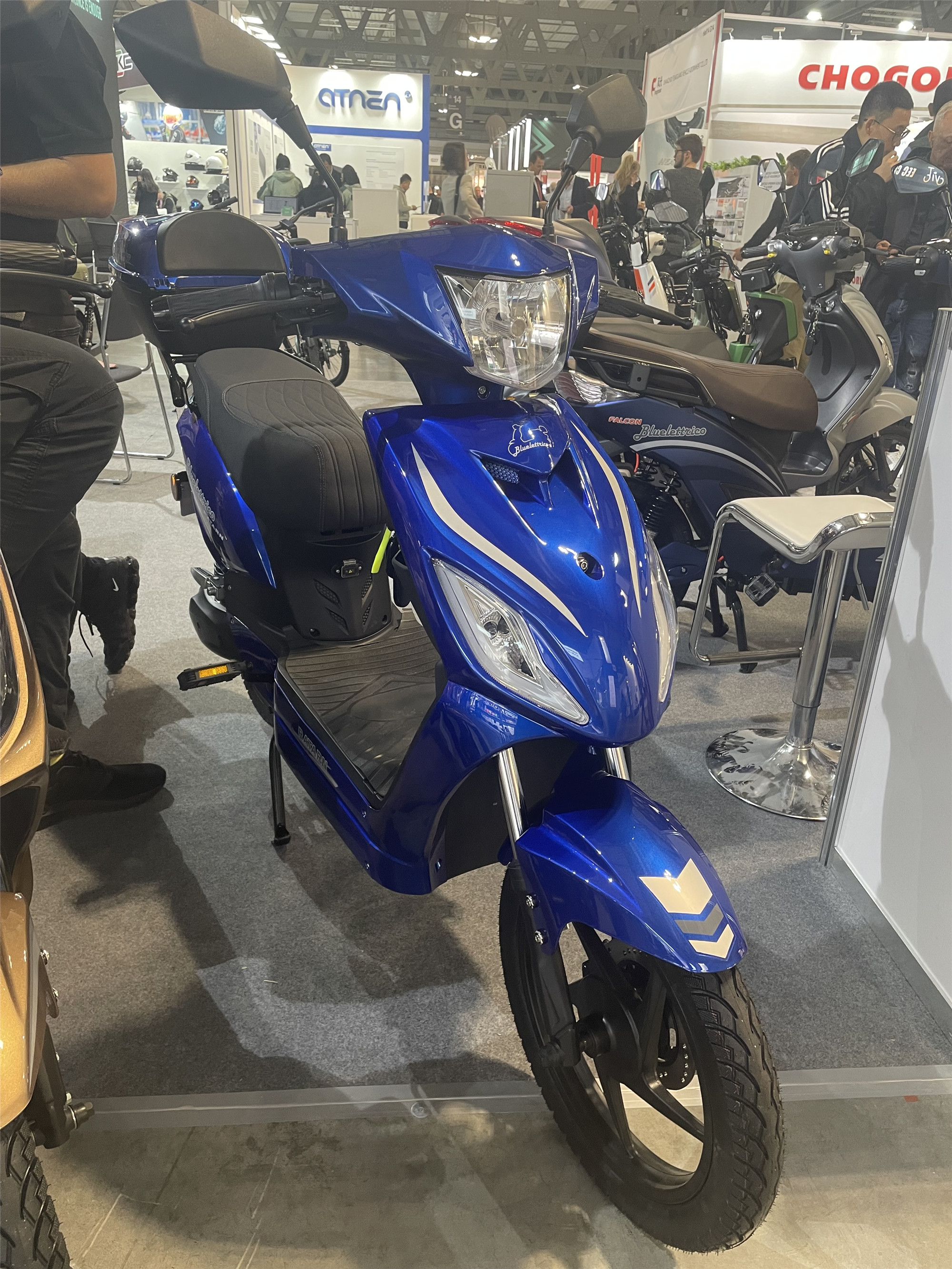48V 20Ah Lead Acid Battery Electric Pedal Moped 800W Electric Scooter Bike For Adults