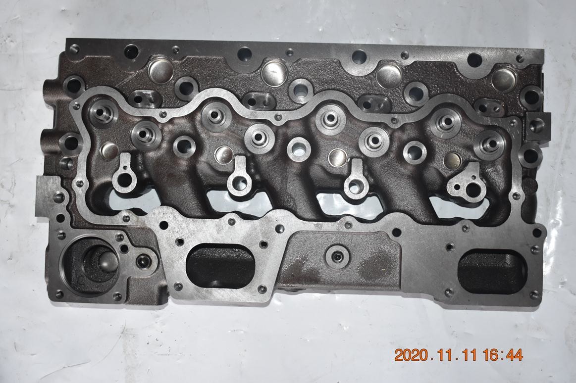 Excavator Engine Parts For E950B 3304 Cylinder Head 1N4304