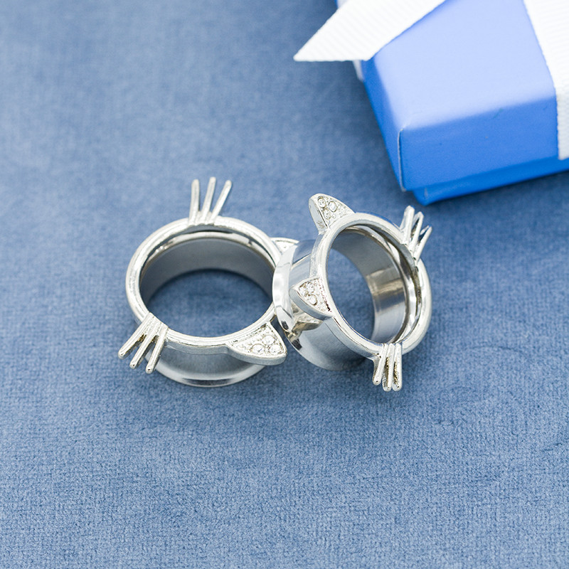 304 Stainless Steel Ear Plug Tunnels Silver Cat Small Gauge Earrings OEM ODM