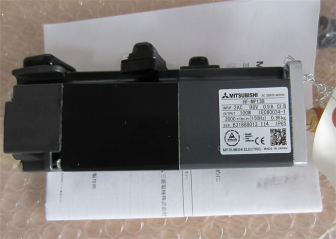 Medium Power Industrial Servo Motor MELSERVO HC Series HF-MP13B IP65 Rating 0