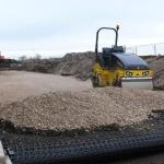 Bitumen Coated Fiberglass Geotextile Geogrid For Rawilway Foundation