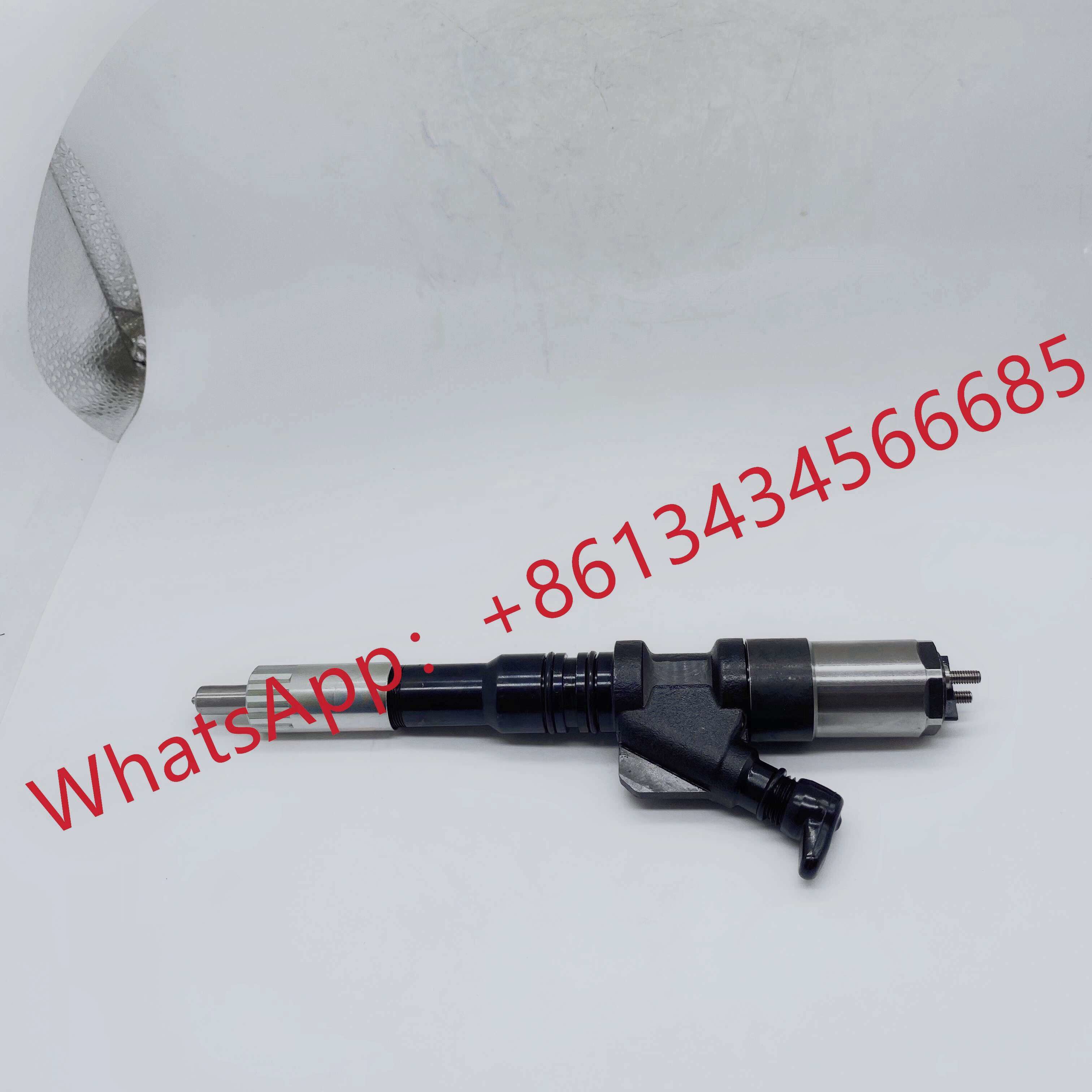 6156-11-3300 Common Rail Diesel Injector For Komatsu PC400 095000-1210 095000-1211 095000-0800