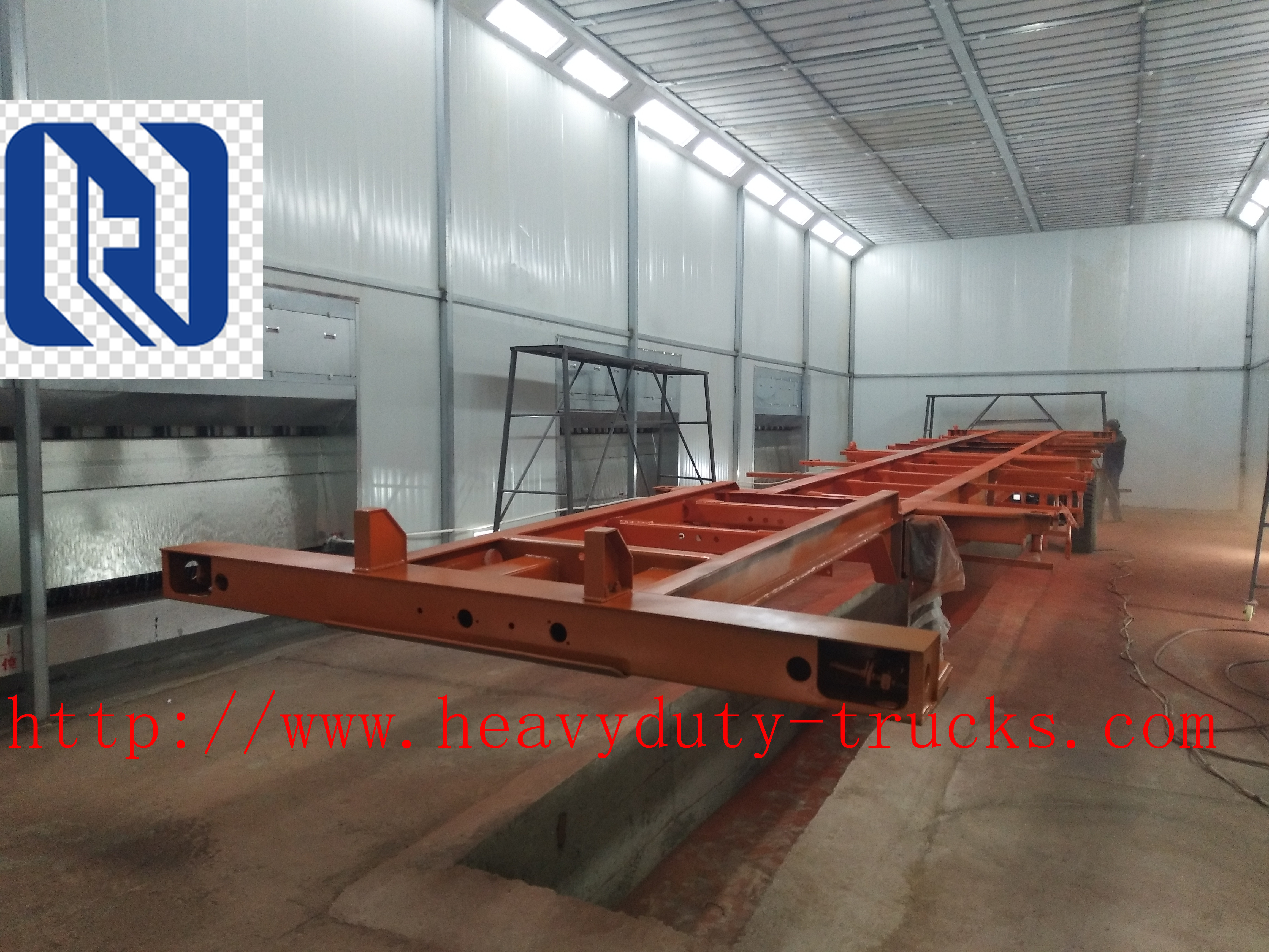 Cargo Lorry Semi Trailer 3 Axle Semi Trailer Trucks With Manual Transmission