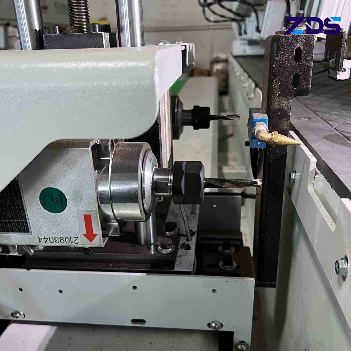 380V 3.7kw Laser CNC Side Hole Drilling Machine With Dual Spindle