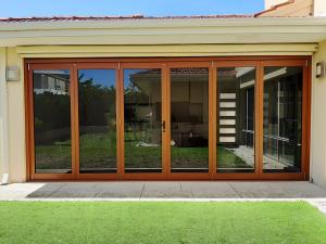 Quality 1.0mm-2.0mm Aluminum Folding Doors Various Colors For House Decoration wholesale