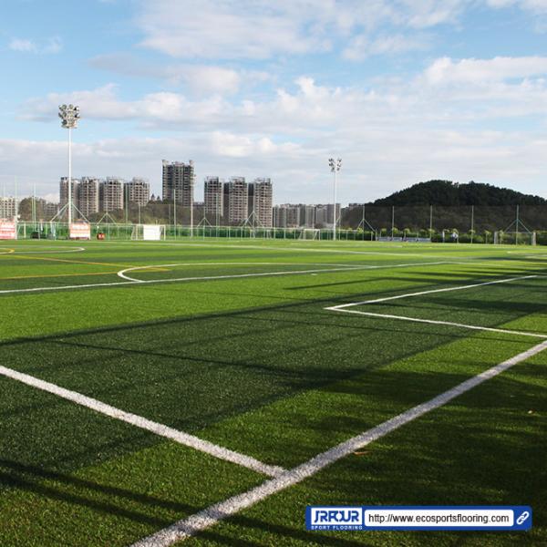 IAAF Artificial Football Grass Soft Feeling 9800 Turfs / Sqm Anti Ultraviolet