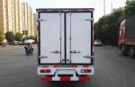 Small Refrigerated Truck Trailer 0.5t-1t Light Freezer Box Truck Cummins /