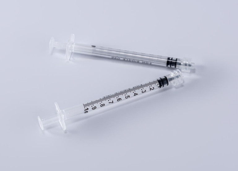 Sterile Disposable Medical Syringe Luer Lock Without Needle