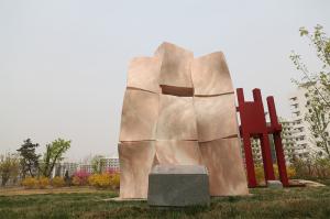 Quality Landscape sculpture with Natural stone for city wholesale