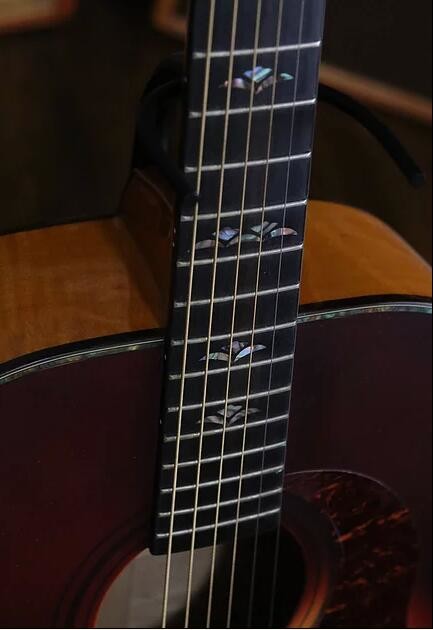 Vintage jumbo 43" acoustic electric guitar