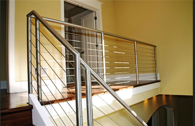 Solid Rod Bar Stainless Steel Railing Hollow Tube Avilable Simple Installation
