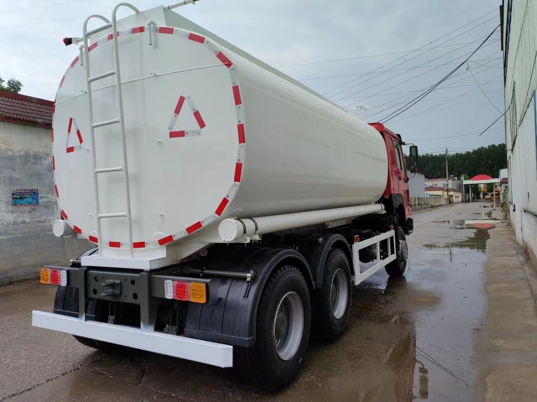 Sinotruk HOWO 18000liters 6X4 Carbon Steel Tanker Truck for Oil Gas Diesel