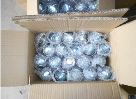 Road Safety Reflector Glass Cat Eye Customized for Customer Requirements