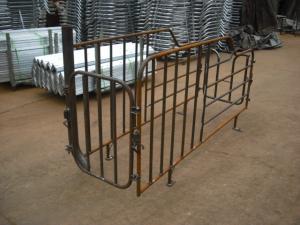 Quality Galvanised Pig Breeding Equipment , Steel Frame Animal Sow Cage Anti Rust wholesale