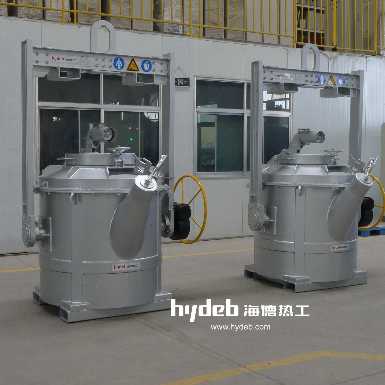 Efficiently Transfer Molten Aluminum With Molten Aluminum Transfer Ladles And Smooth Surface Finish Order Now