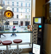 LCD Advertising Cell Phone Charging Station , Charging Stations for Electronics Phone