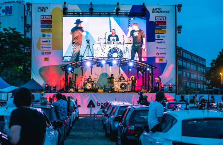 Customizable Outdoor Rental LED Screen Display with 1R1G1B1W Pixel Combination