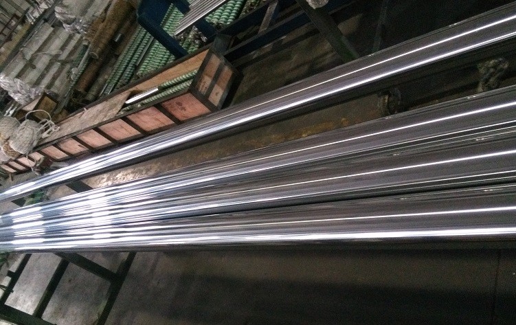Round Hard Chrome Plated Bars High Strength Piston Rod Replacement