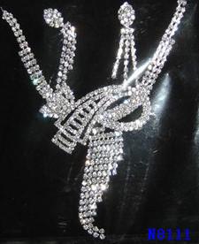 Quality European Standard Fashion Turkish Jewelry Crystal Necklace and Earring Set wholesale