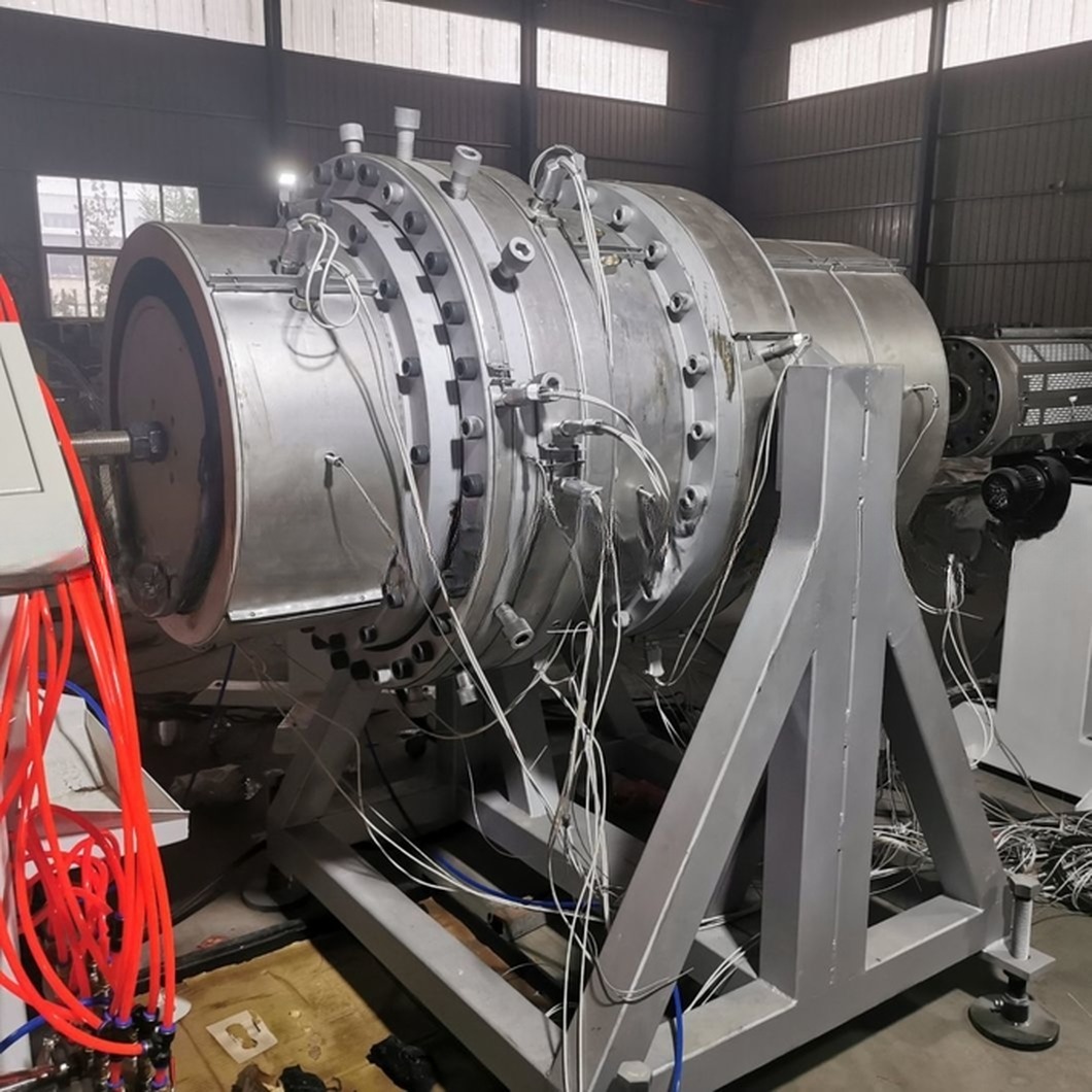 Large Diameter Plastic HDPE Water/Gas Supply Pipe Extrusion Production Line 20-1200 mm