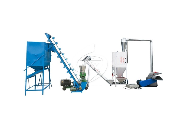 500kg/H Poultry Feed Pellet Machine For Small / Medium Farms ISO Approval
