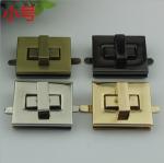 Factory Price Nickle Free Plating Gold Zinc Alloy Rectangle Metal Twist Turn